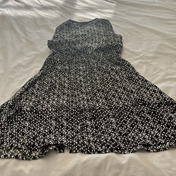 H&M Dress - Picture 11 of 13